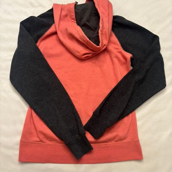 The North Face Women’s Coral & Black Hoodie | Size Medium - Picture 4 of 4